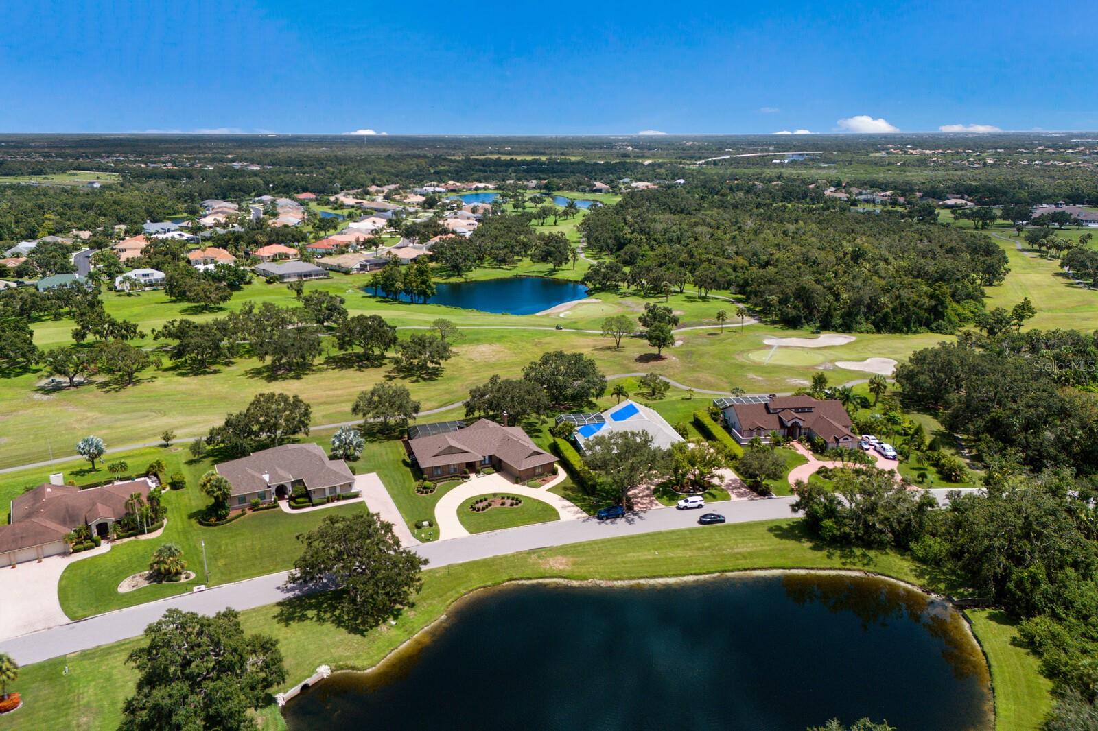 Image 35 of 48 For 2991 Wilderness Boulevard E