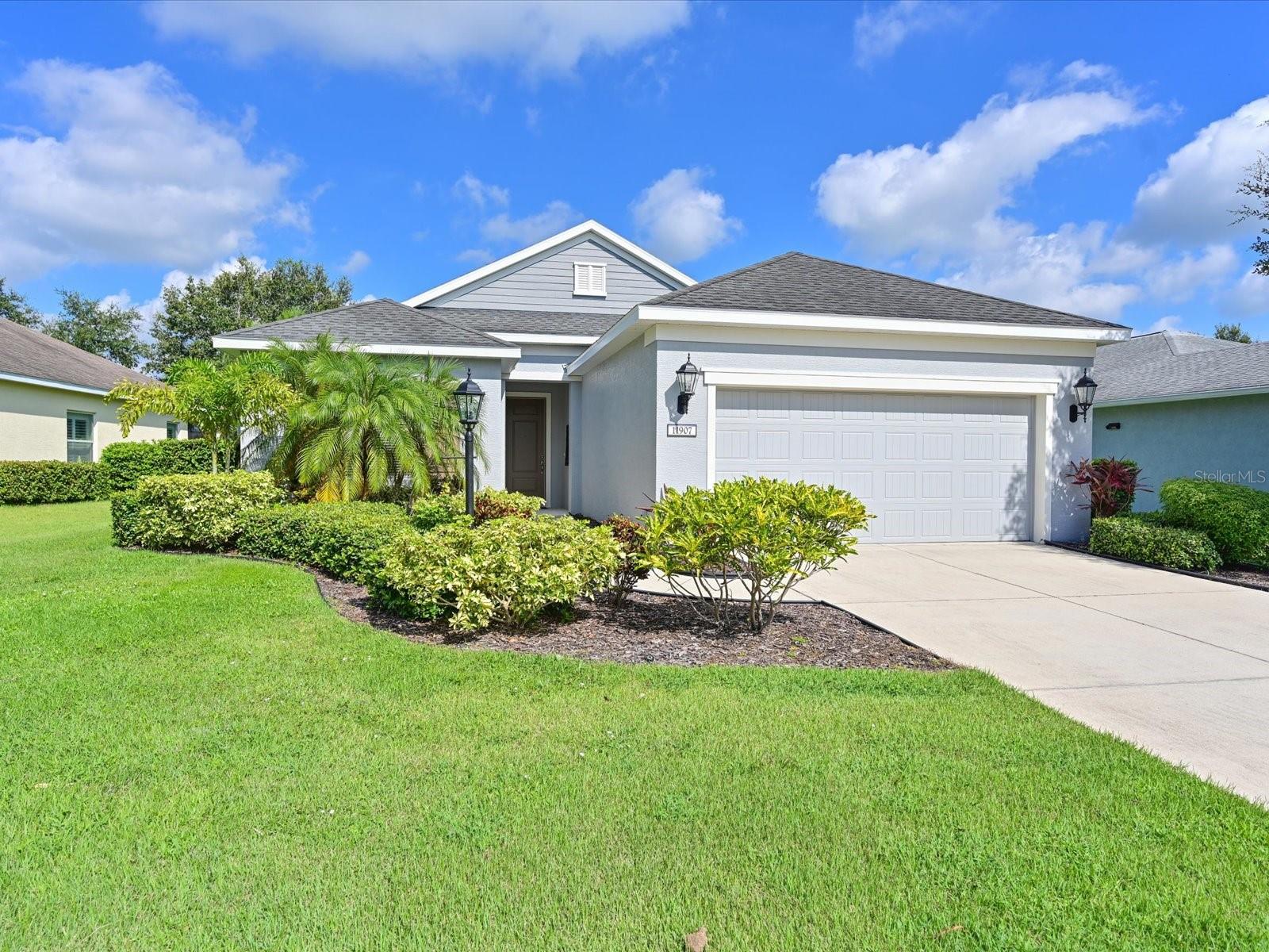 Image 3 of 51 For 11907 Forest Park Circle