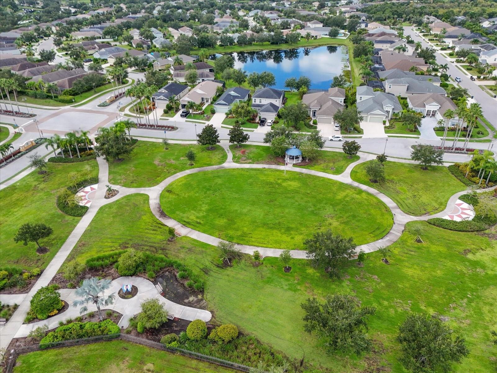 Image 44 of 51 For 11907 Forest Park Circle