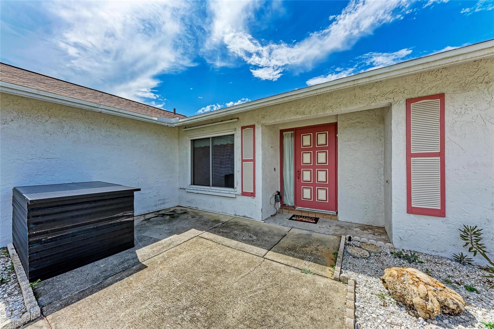 Image 3 of 34 For 7407 14th Avenue W