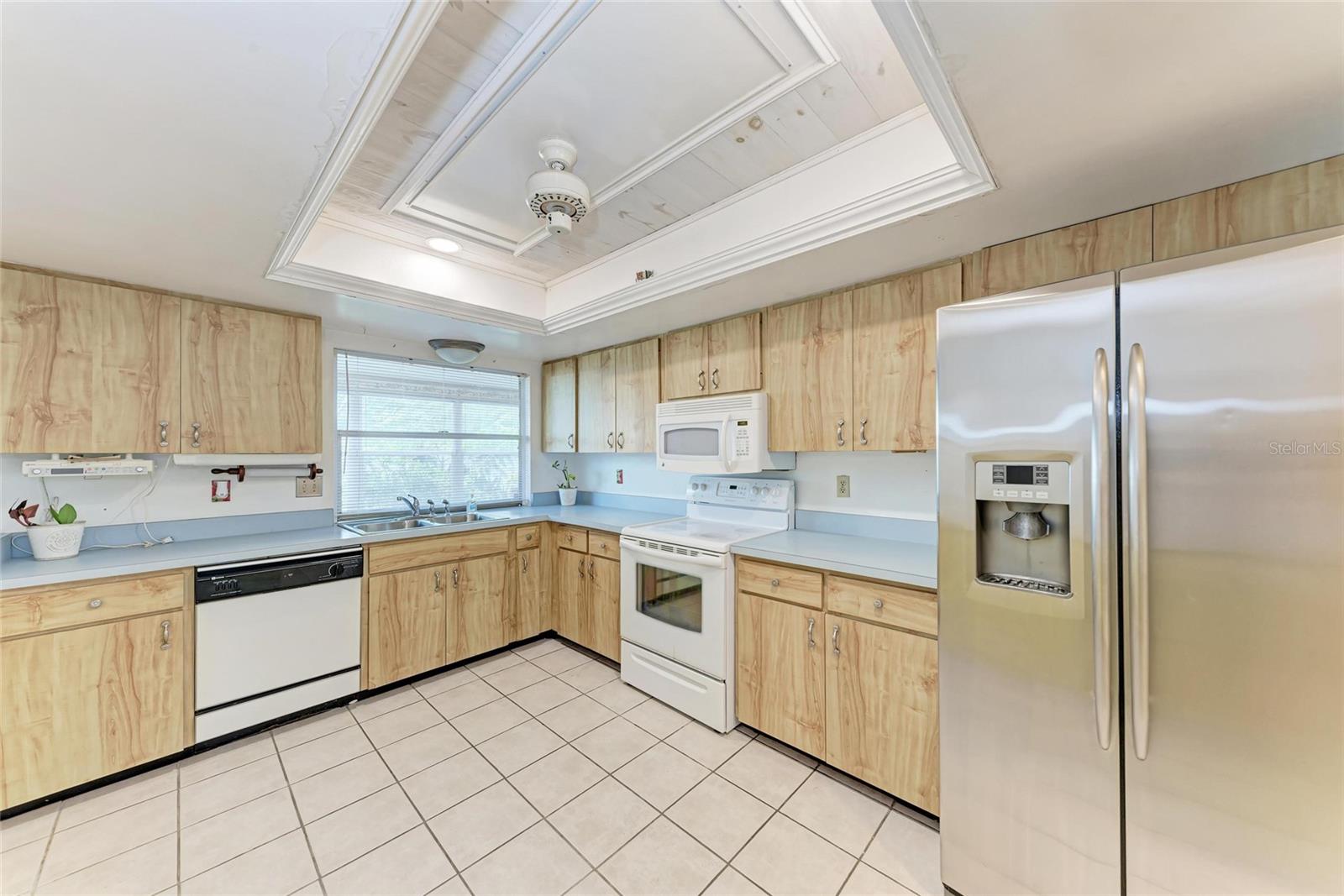 Image 9 of 34 For 7407 14th Avenue W