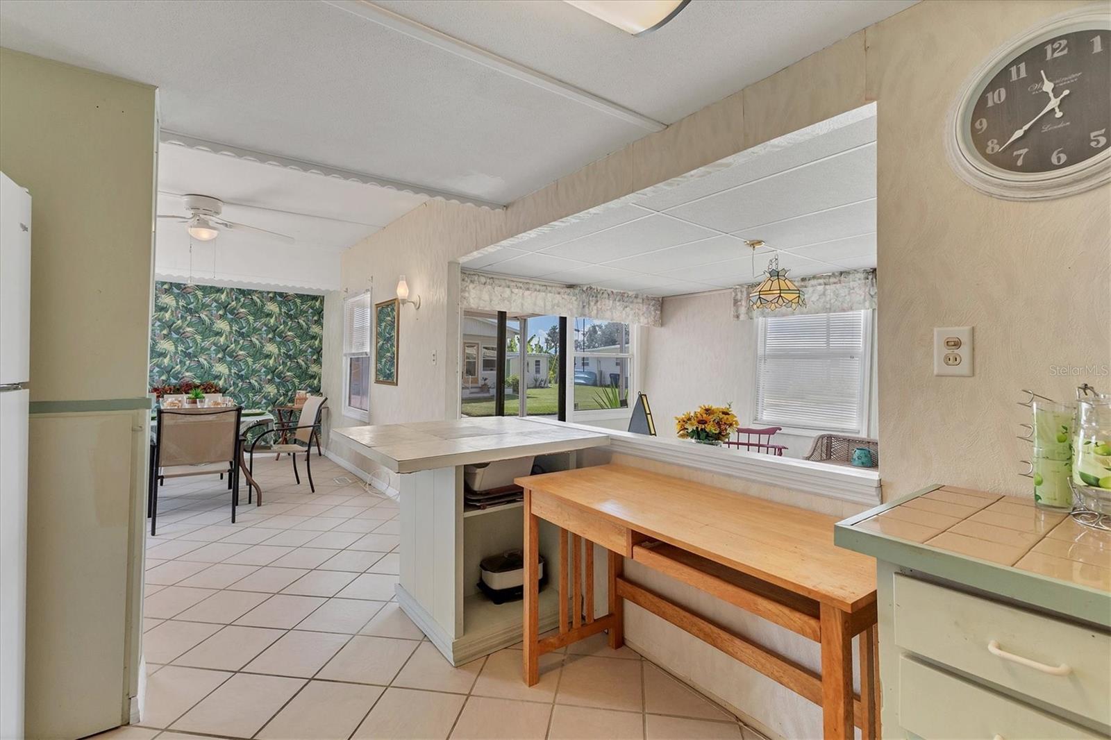 Image 10 of 47 For 1413 41st Avenue E