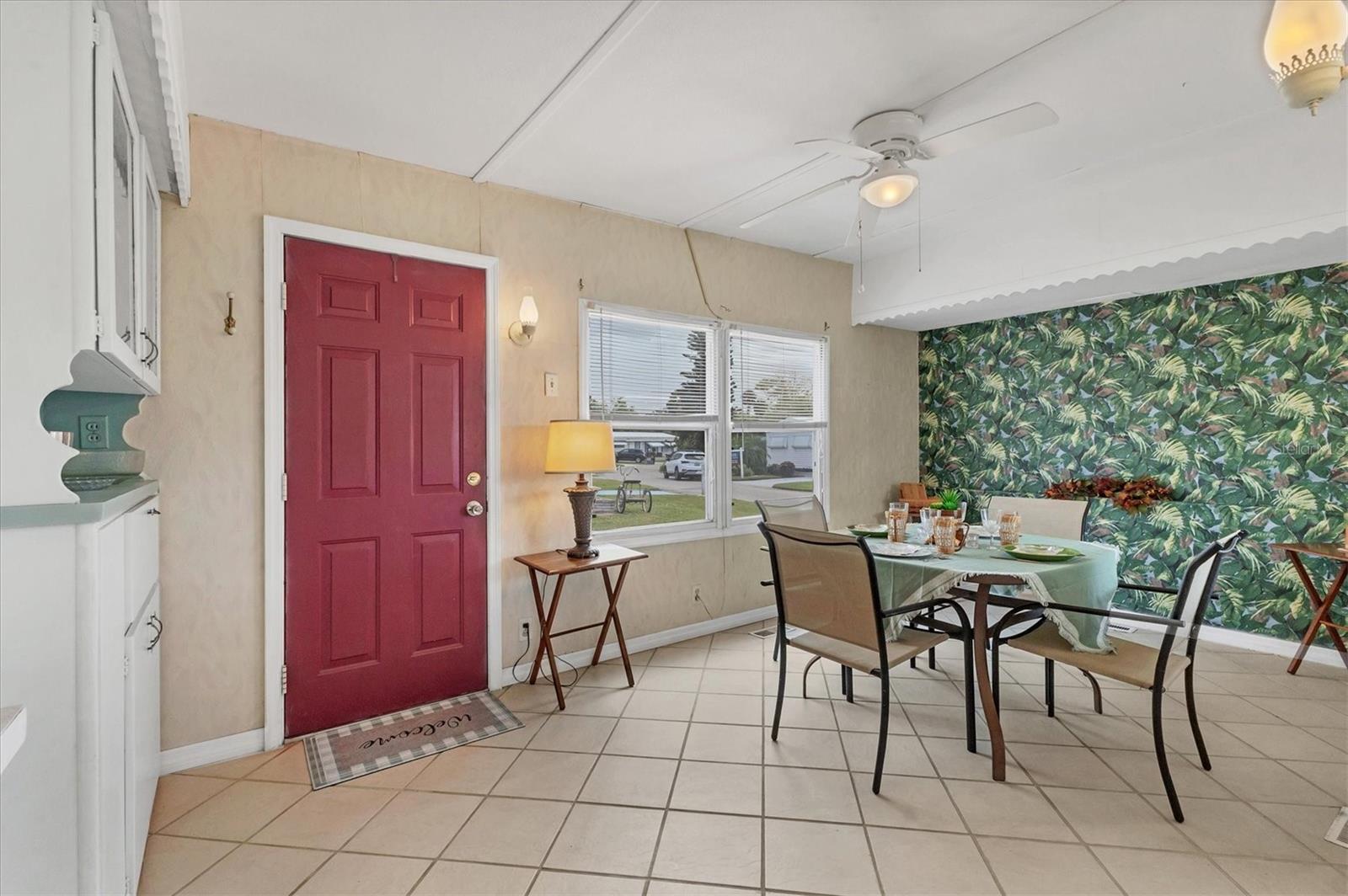 Image 11 of 47 For 1413 41st Avenue E