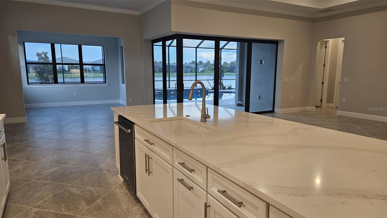 Image 3 of 8 For 14570 River Birch Court