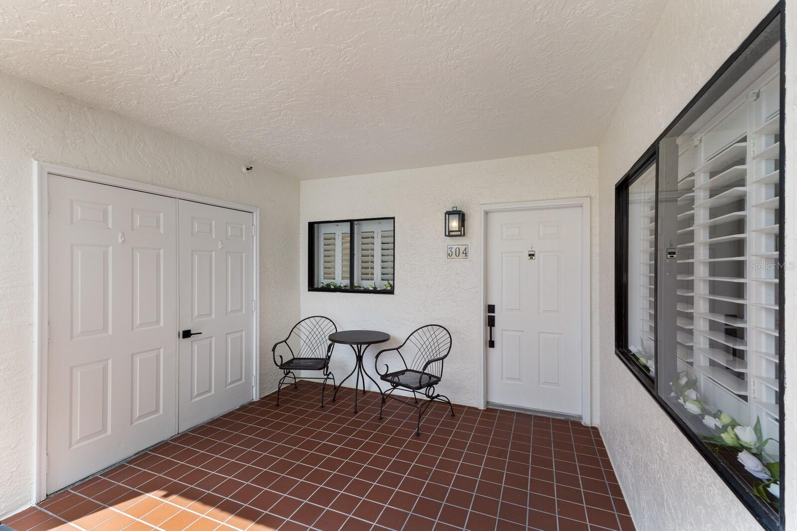 Image 4 of 55 For 1445 Gulf Of Mexico Drive 304