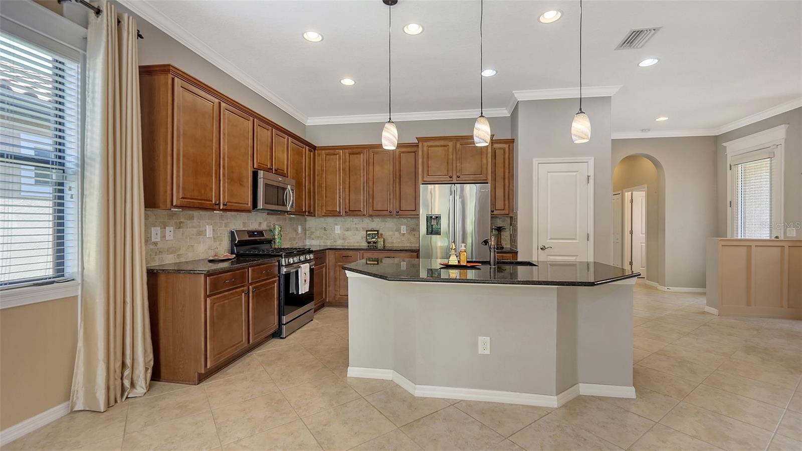 Image 11 of 56 For 10612 Glencorse Terrace