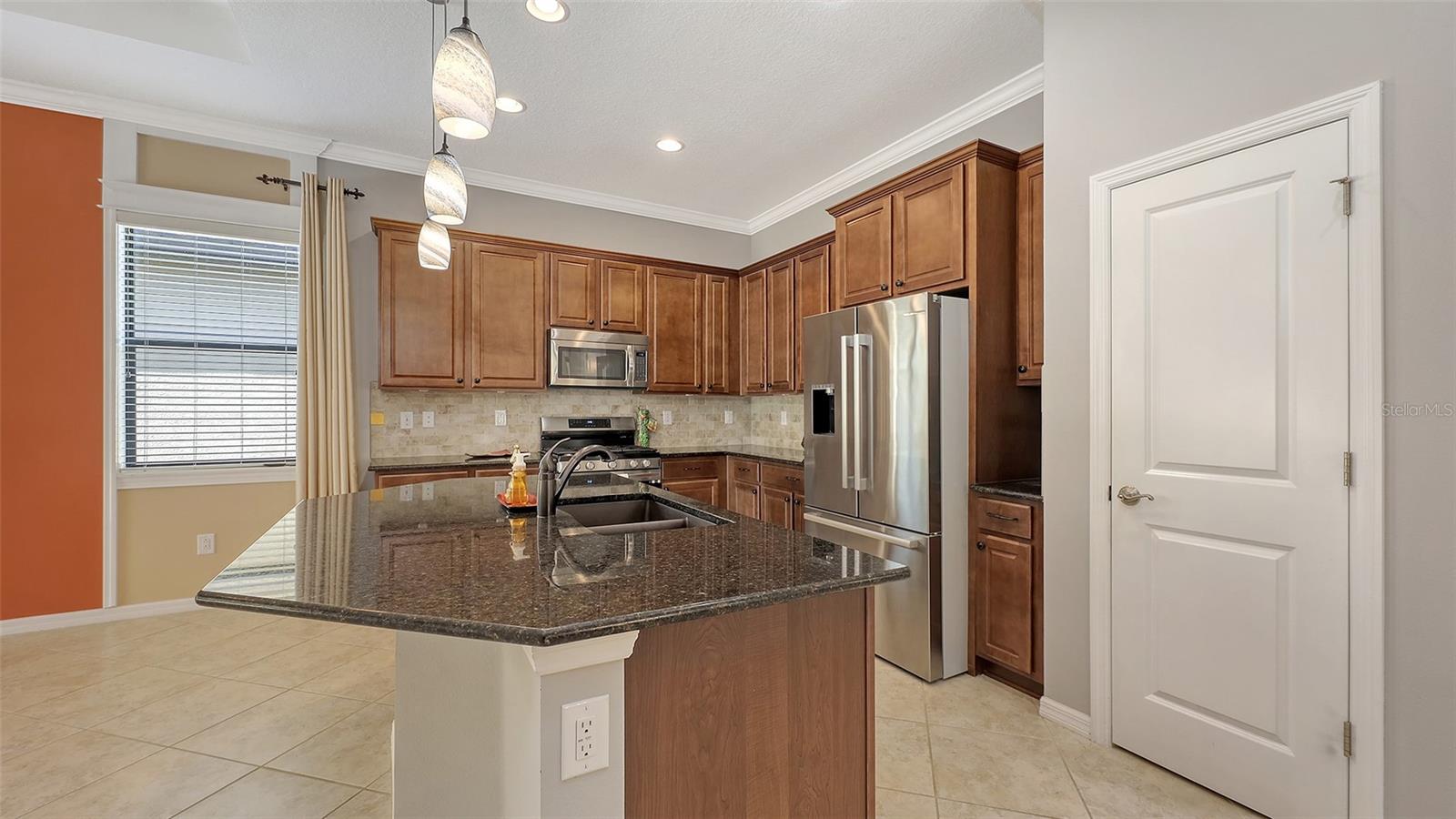 Image 12 of 56 For 10612 Glencorse Terrace