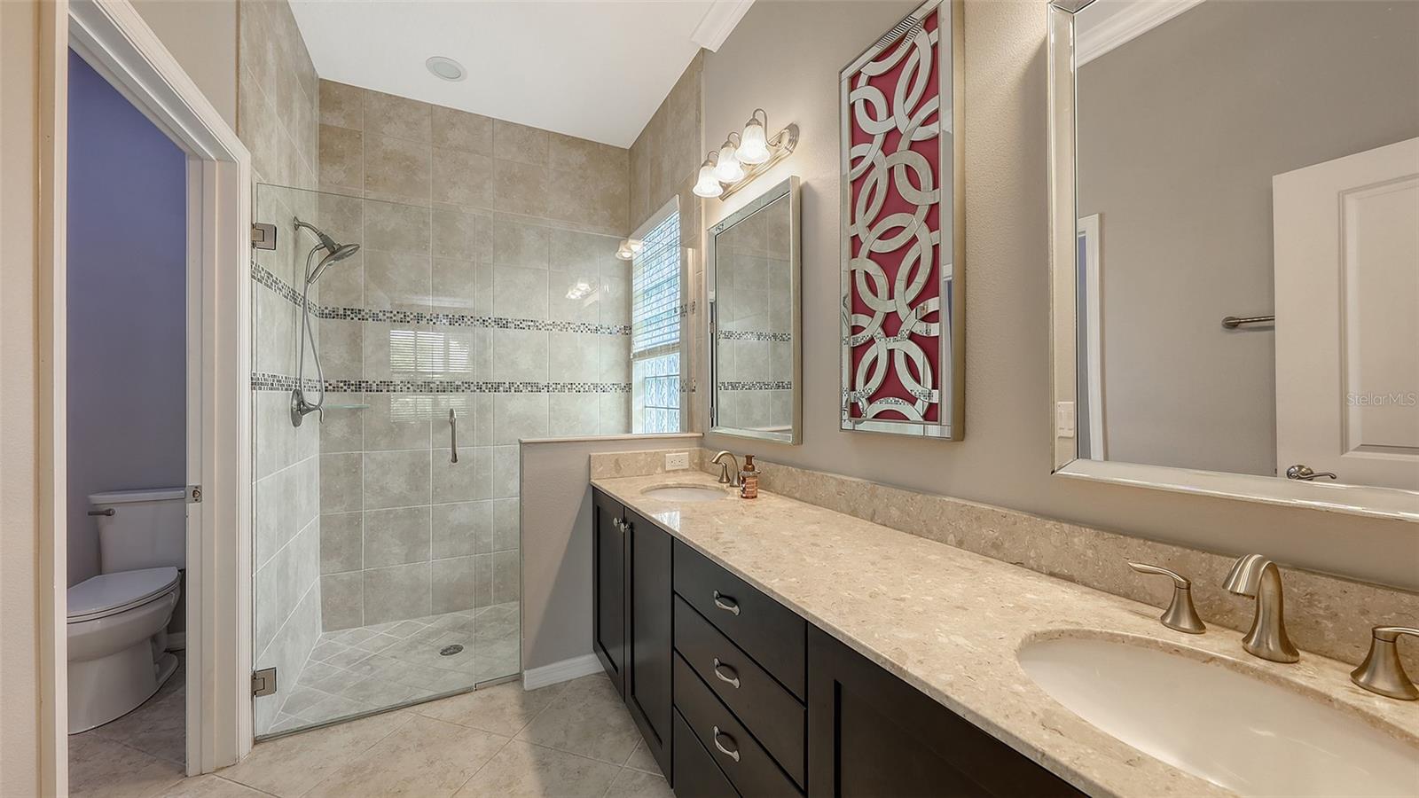 Image 26 of 56 For 10612 Glencorse Terrace