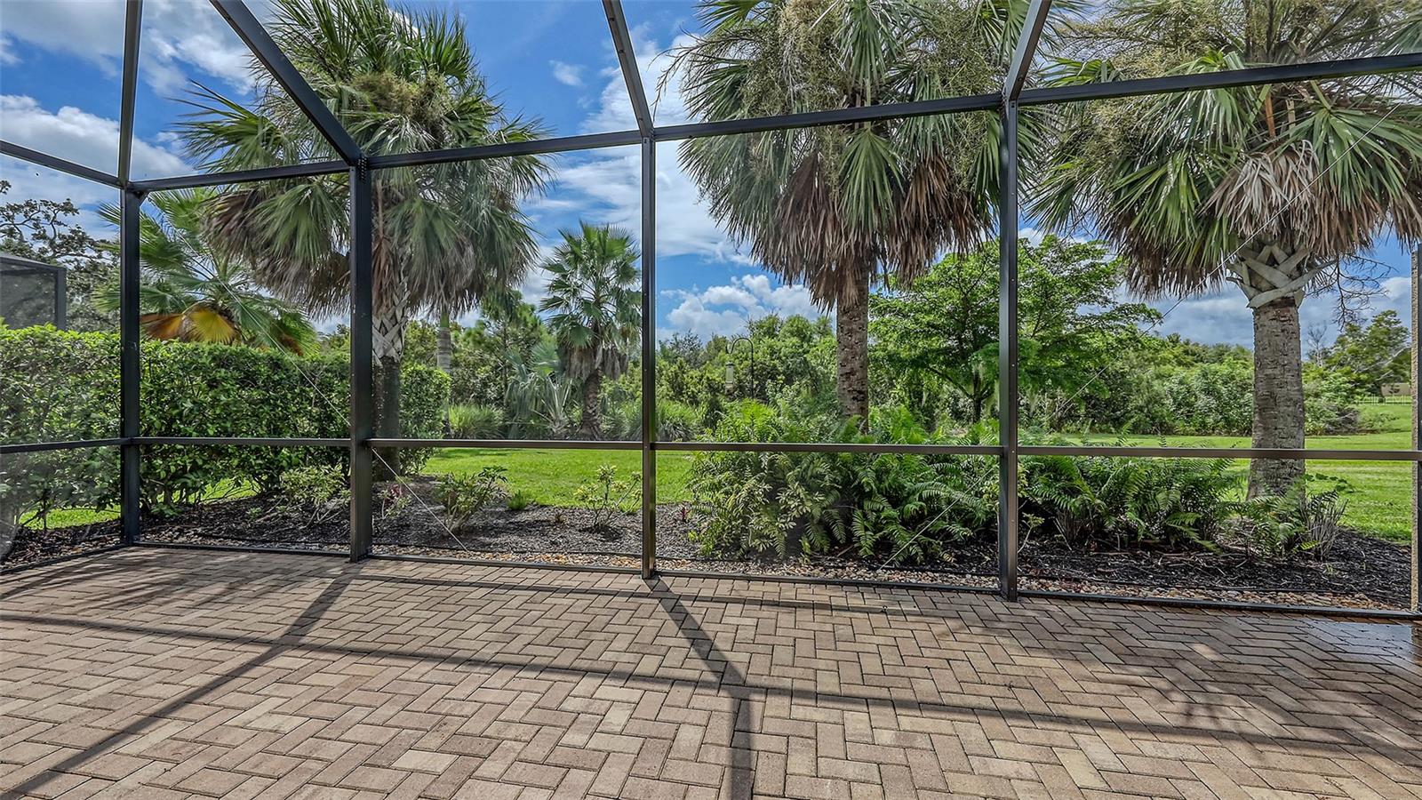 Image 41 of 56 For 10612 Glencorse Terrace