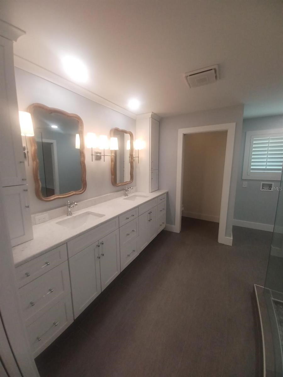 Image 11 of 29 For 1833 Pandora Drive