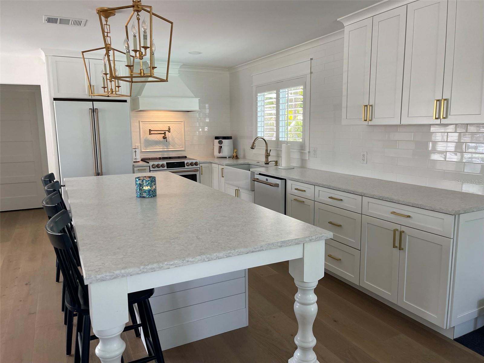 Image 4 of 29 For 1833 Pandora Drive