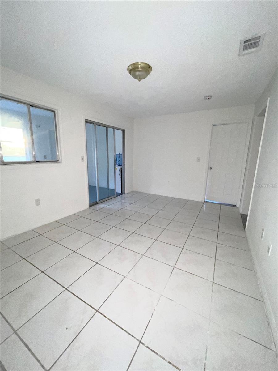 Image 11 of 15 For 428 Granada Boulevard