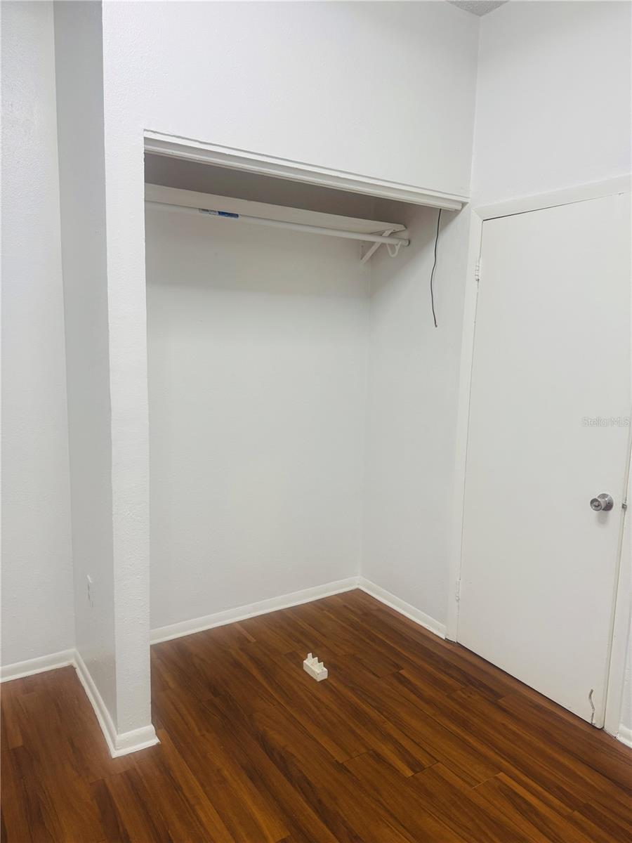 Image 14 of 16 For 1810 17th Street E
