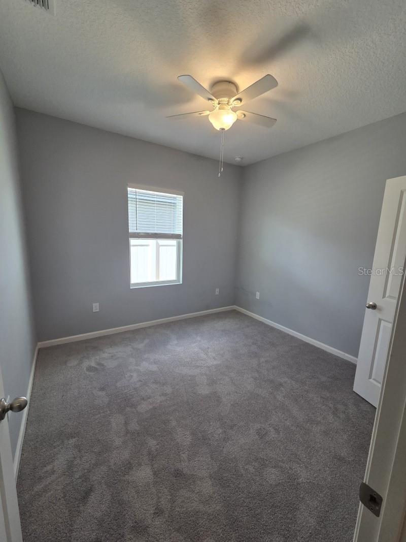 Image 4 of 6 For 1075 Aerides Way