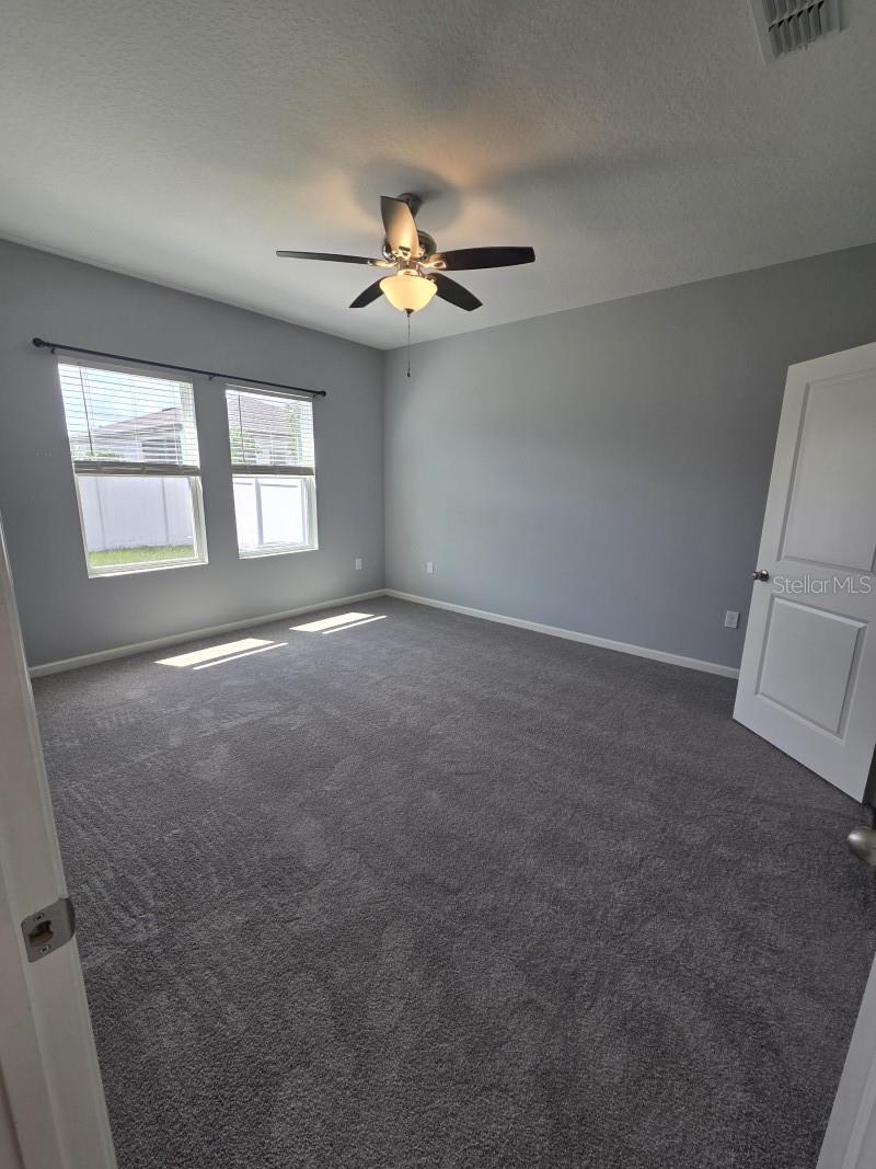 Image 5 of 6 For 1075 Aerides Way