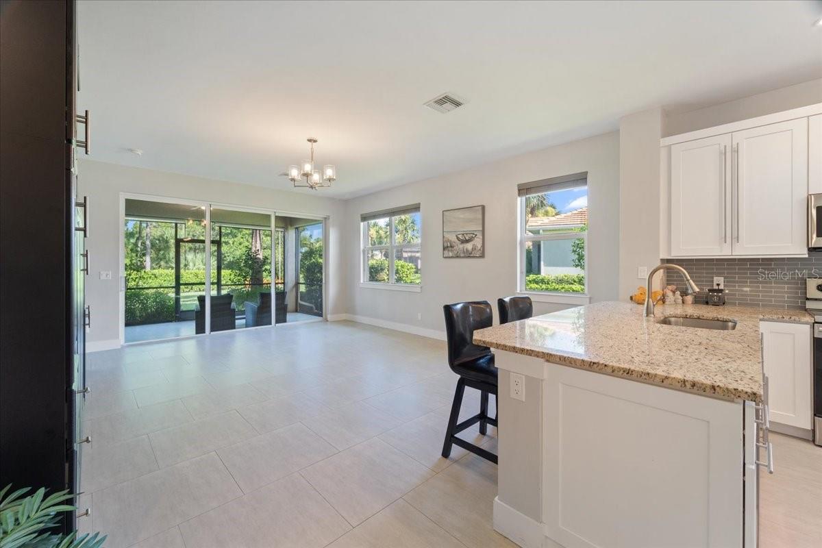 Image 10 of 40 For 10648 Camarelle Circle