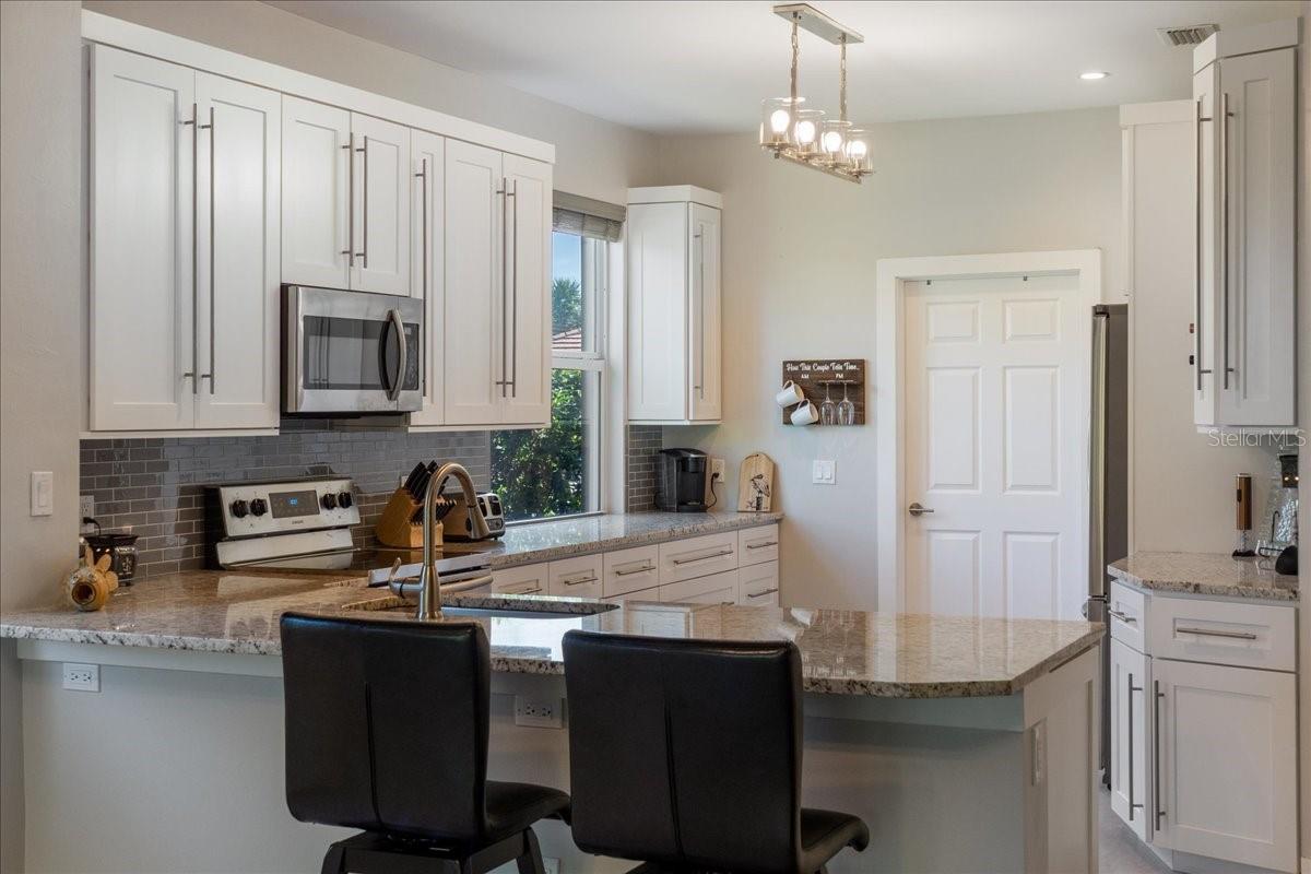 Image 12 of 40 For 10648 Camarelle Circle