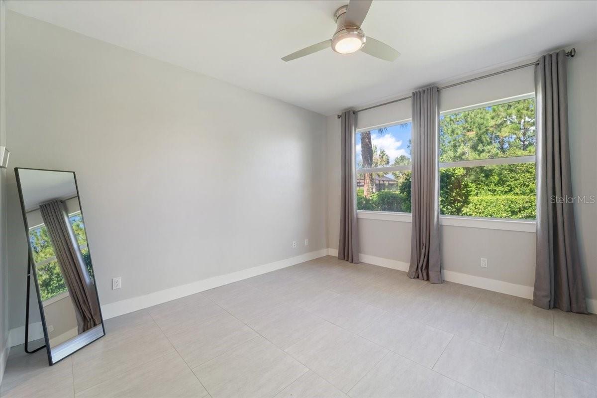 Image 18 of 40 For 10648 Camarelle Circle