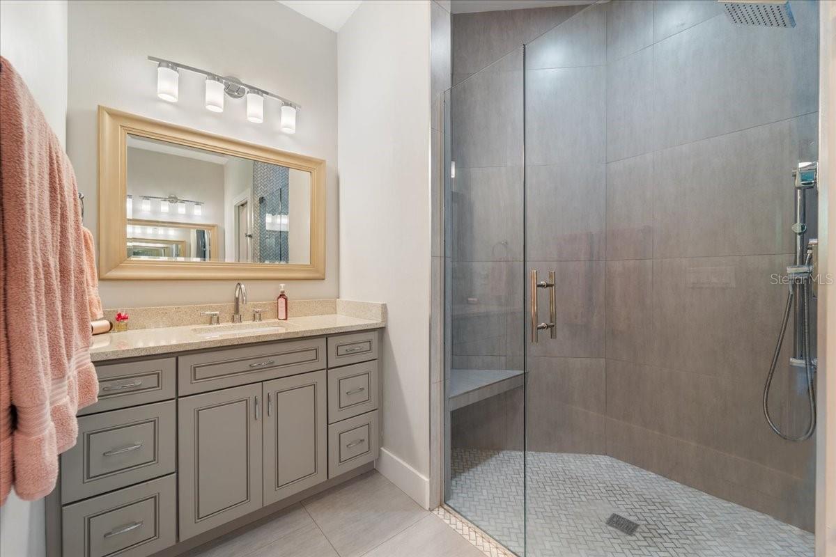 Image 20 of 40 For 10648 Camarelle Circle