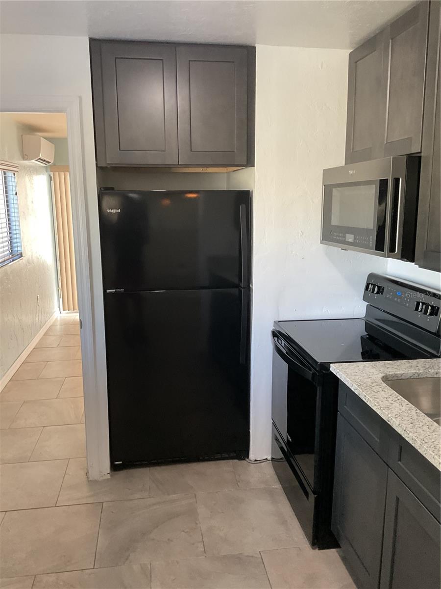 Image 3 of 17 For 8101 Country Road 101