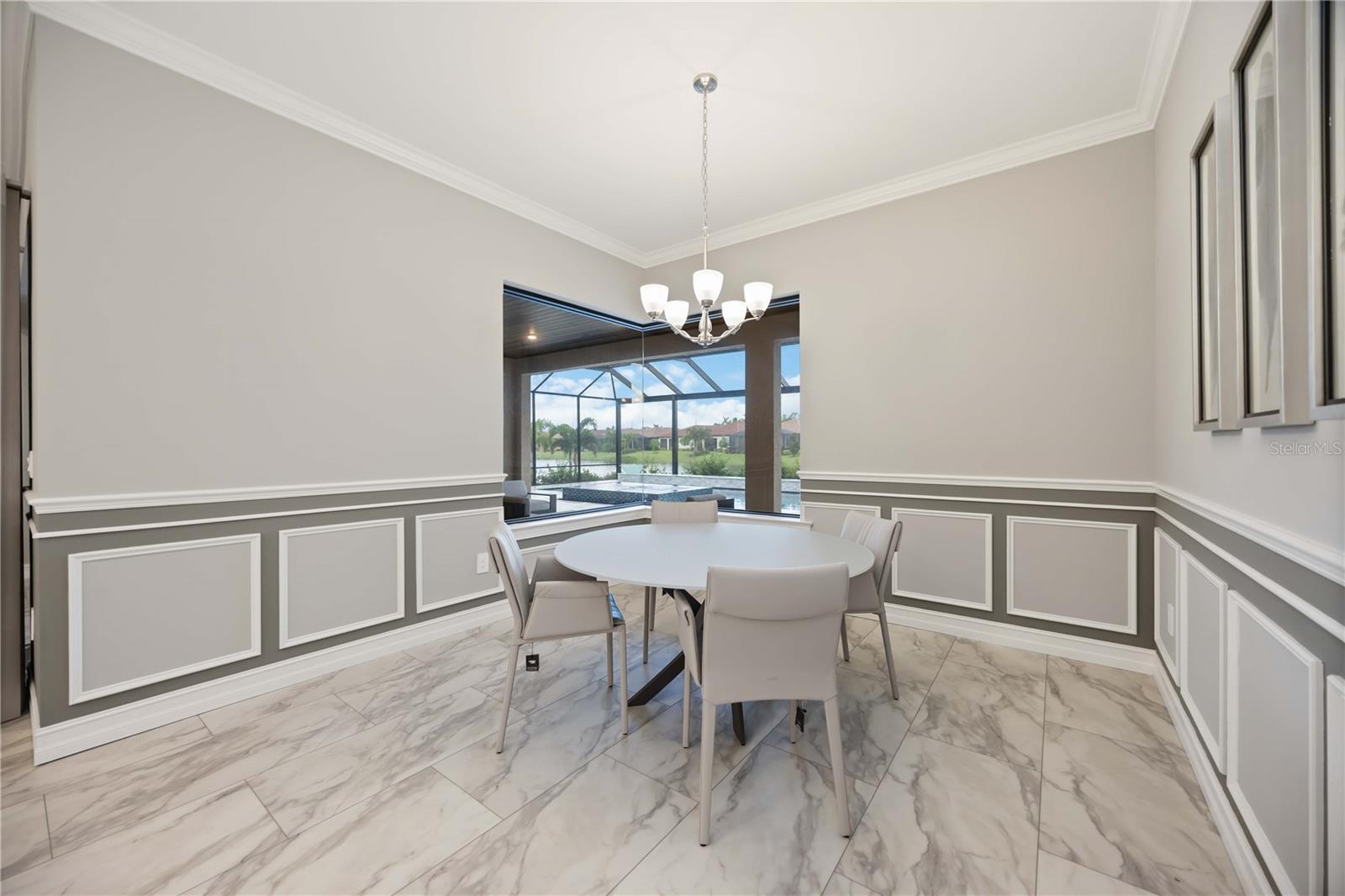 Image 12 of 55 For 645 Maraviya Boulevard