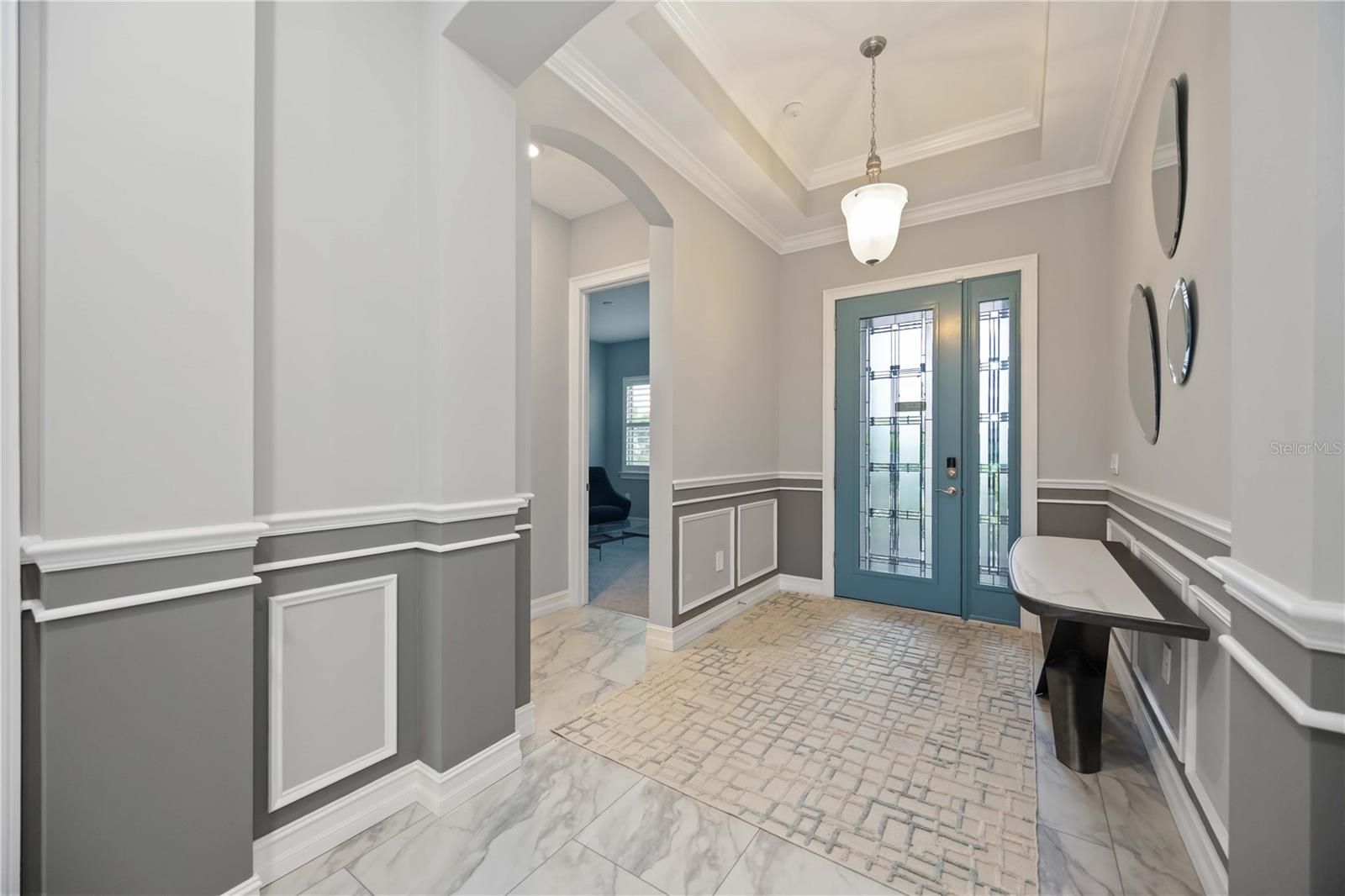 Image 4 of 55 For 645 Maraviya Boulevard
