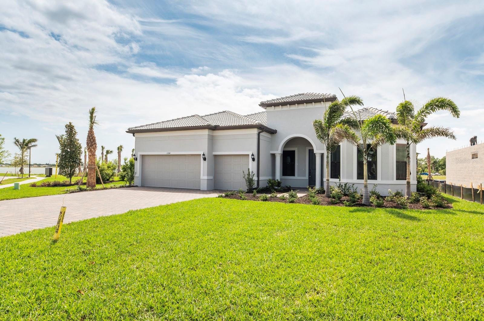Image 3 of 60 For 1394 Sailview Place