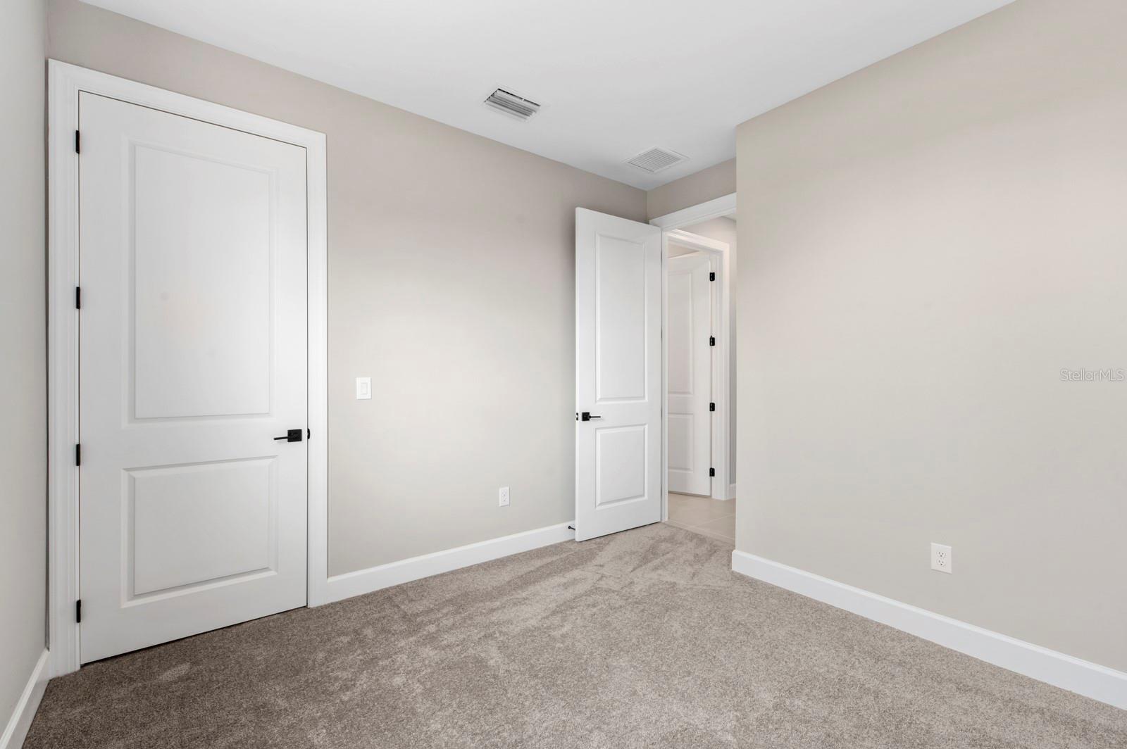 Image 33 of 60 For 1394 Sailview Place