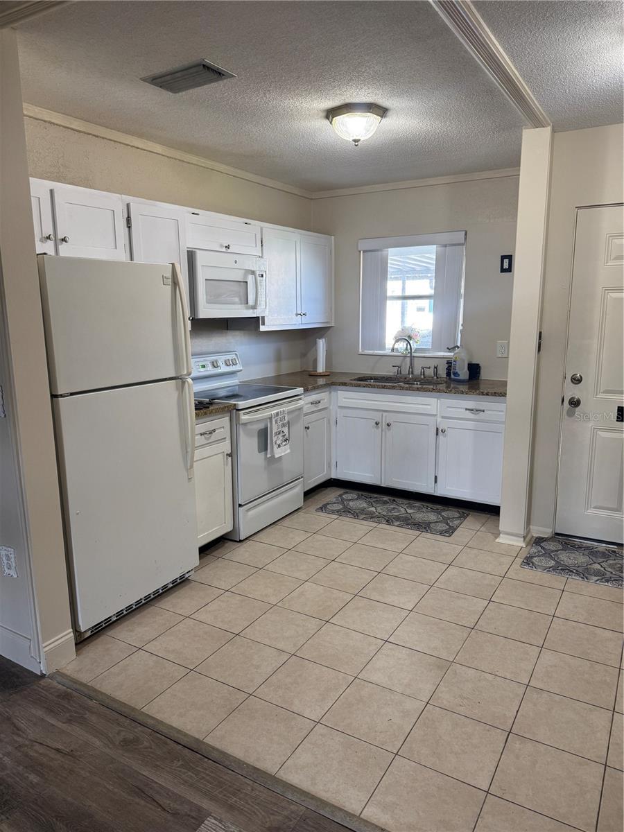 Image 12 of 25 For 6029 Arlene Way 6029