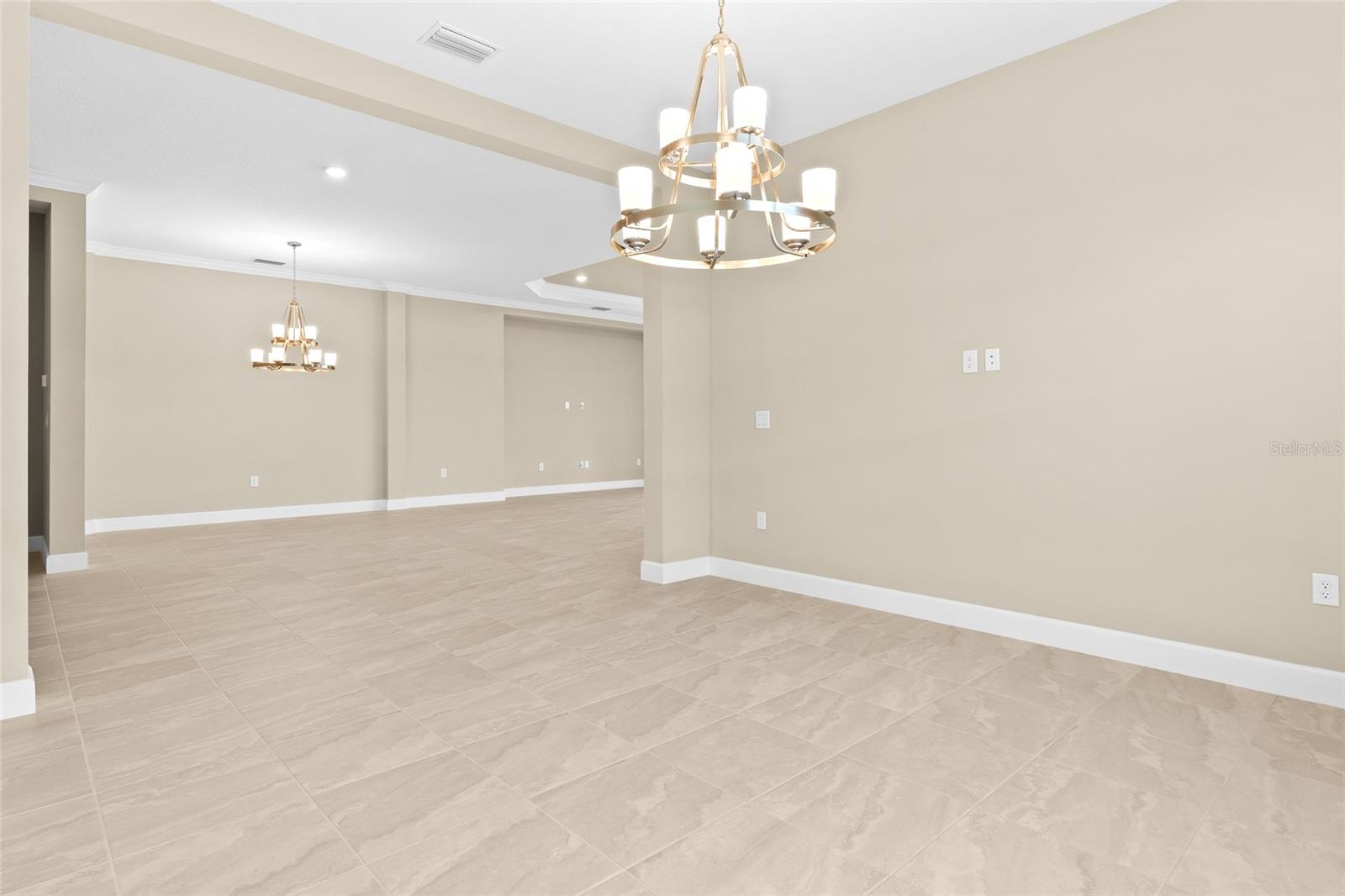 Image 12 of 89 For 10459 Eclipse Street