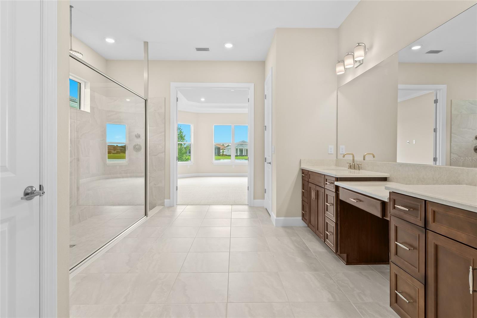 Image 37 of 89 For 10459 Eclipse Street