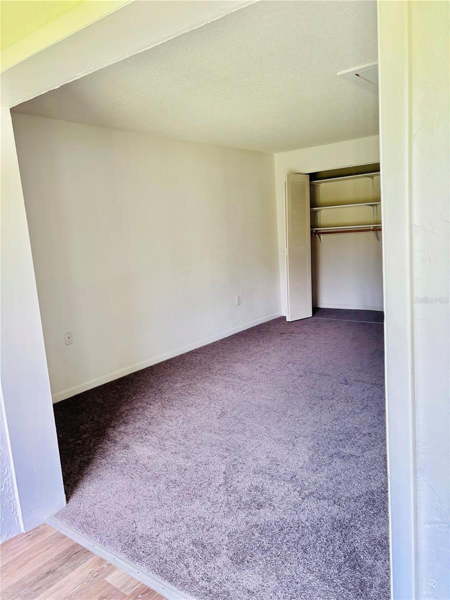 Image 11 of 19 For 205 46th Avenue Terrace W 427