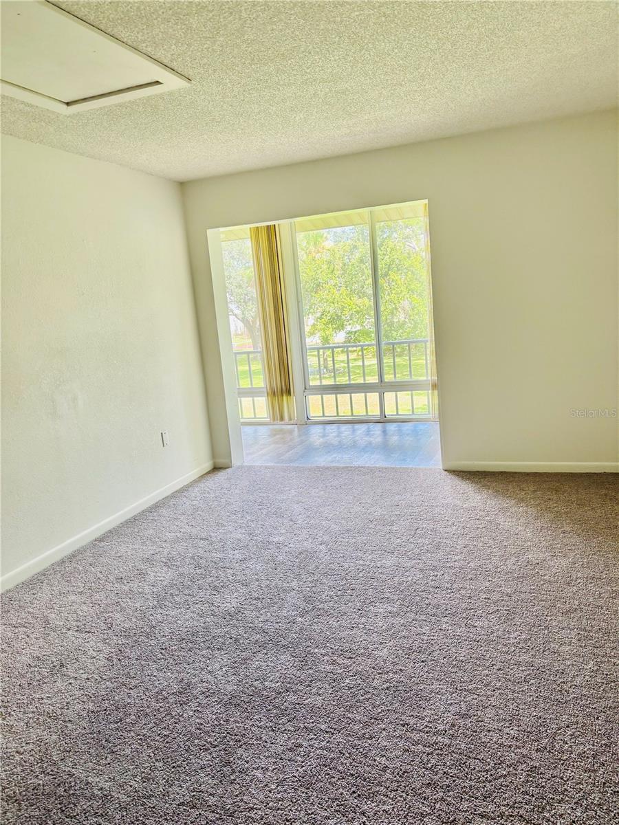Image 2 of 19 For 205 46th Avenue Terrace W 427
