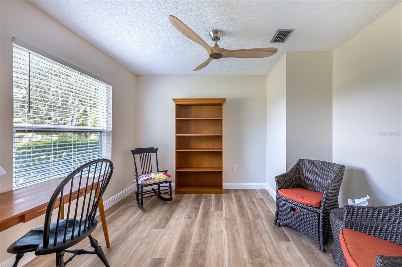 Image 12 of 49 For 3472 Tallywood Circle 7039