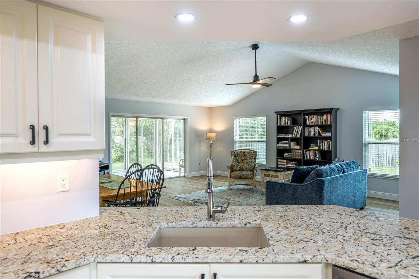 Image 22 of 49 For 3472 Tallywood Circle 7039