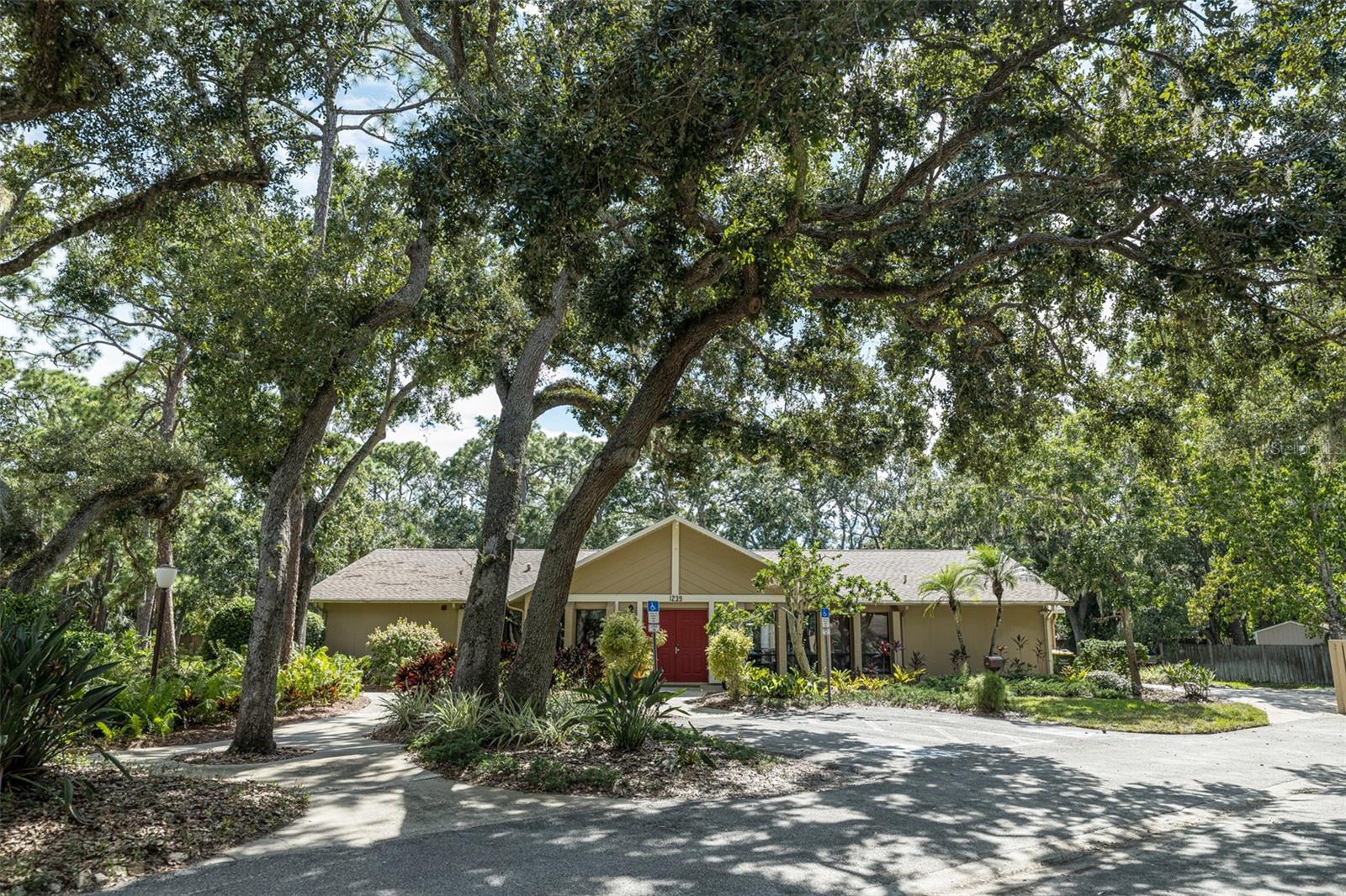 Image 45 of 49 For 3472 Tallywood Circle 7039