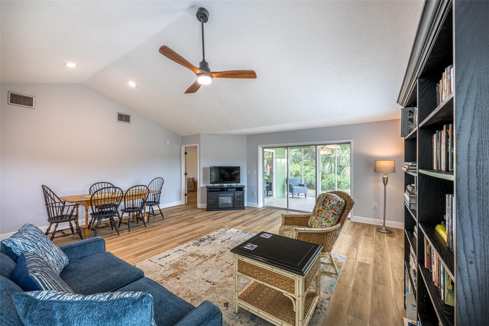 Image 7 of 49 For 3472 Tallywood Circle 7039