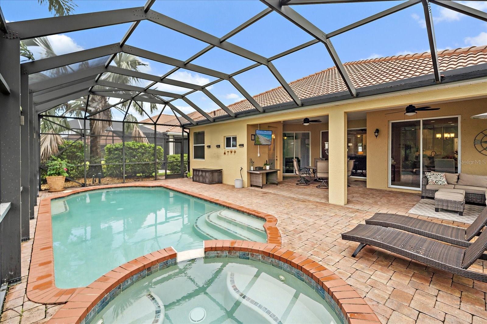 Image 24 of 46 For 131 River Enclave Court