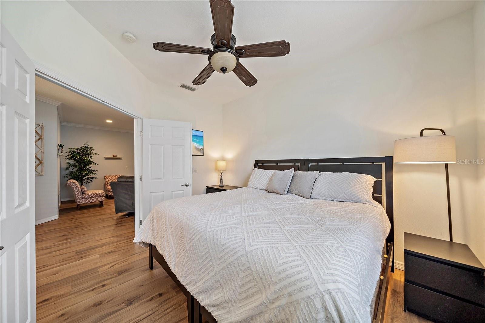 Image 31 of 46 For 131 River Enclave Court