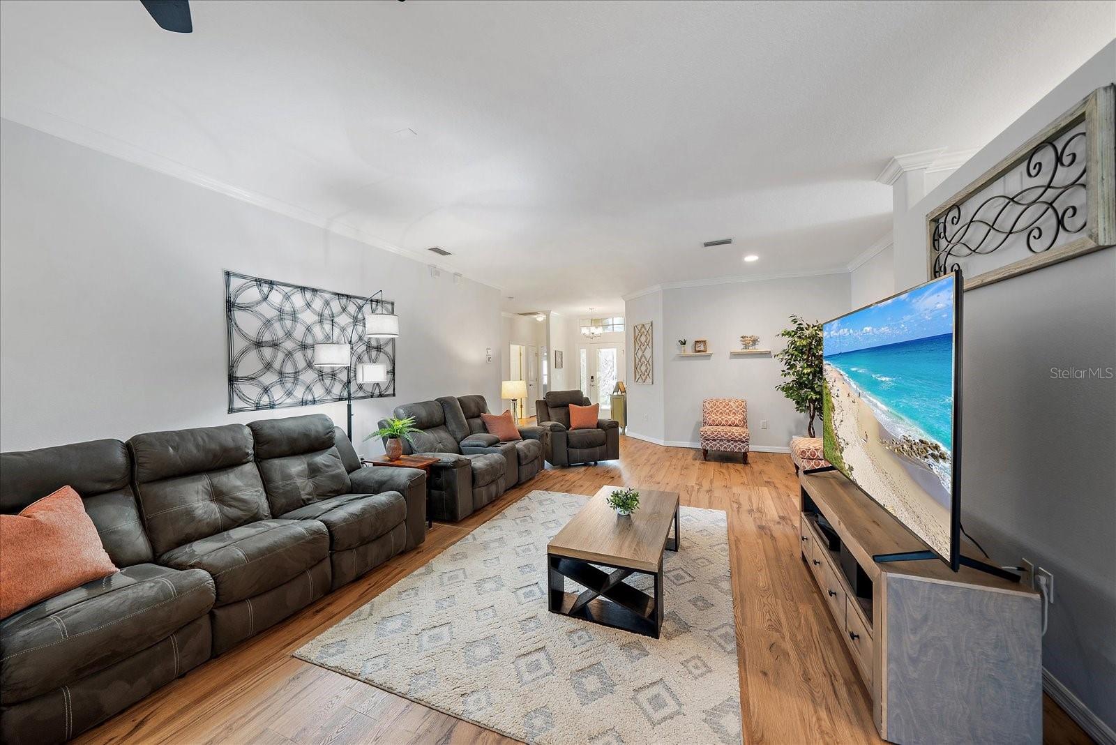 Image 34 of 46 For 131 River Enclave Court