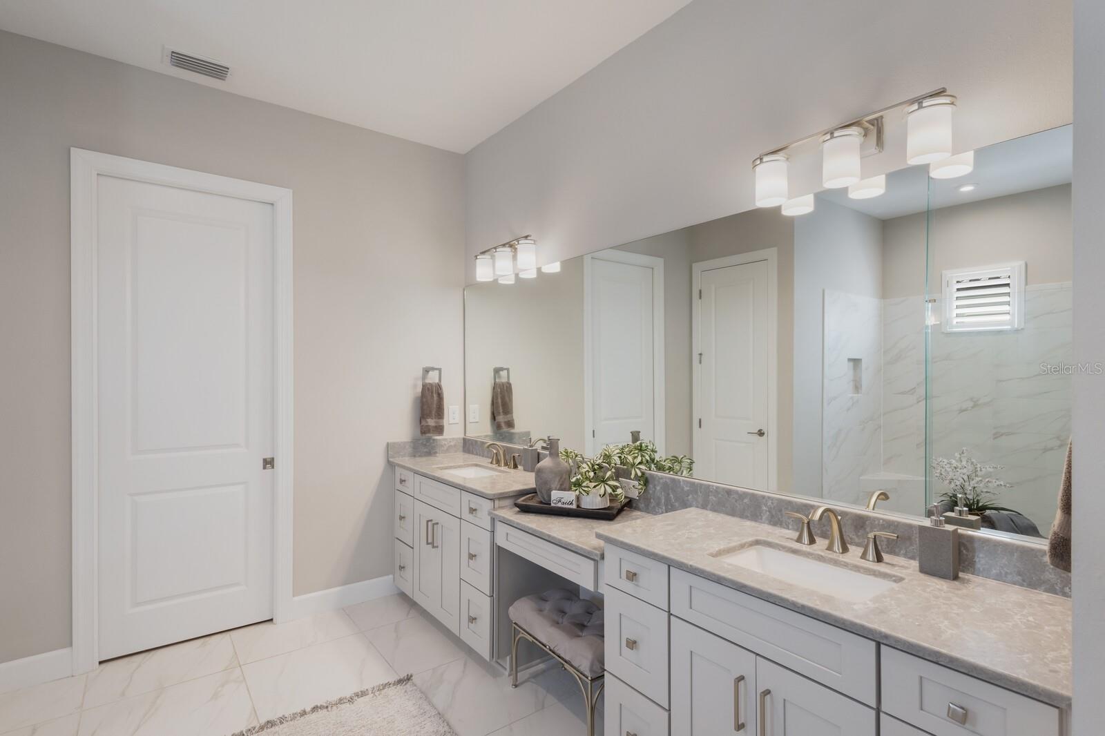 Image 58 of 100 For 14829 Montello Way