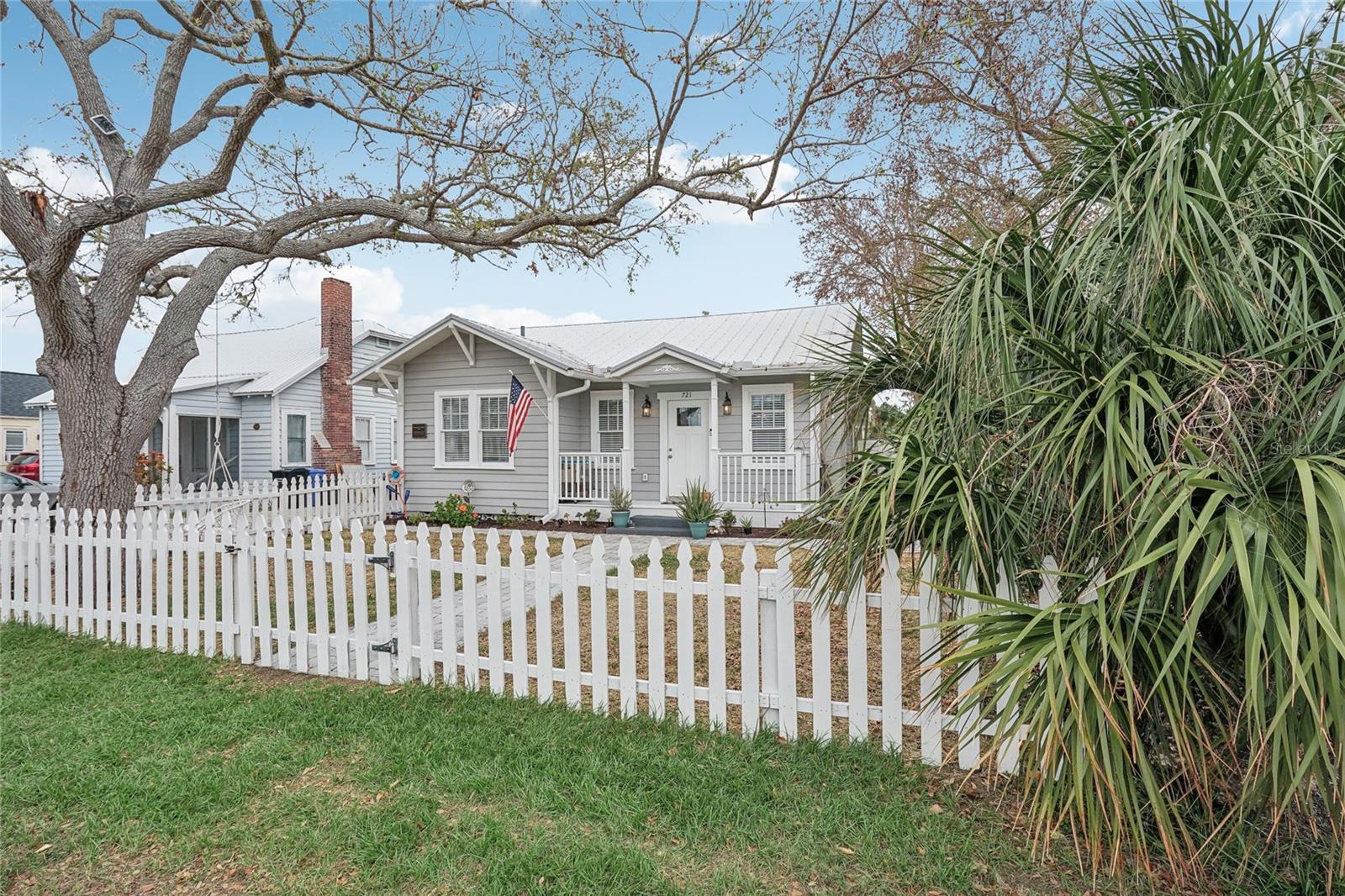 Image 3 of 42 For 721 Myrtle Avenue