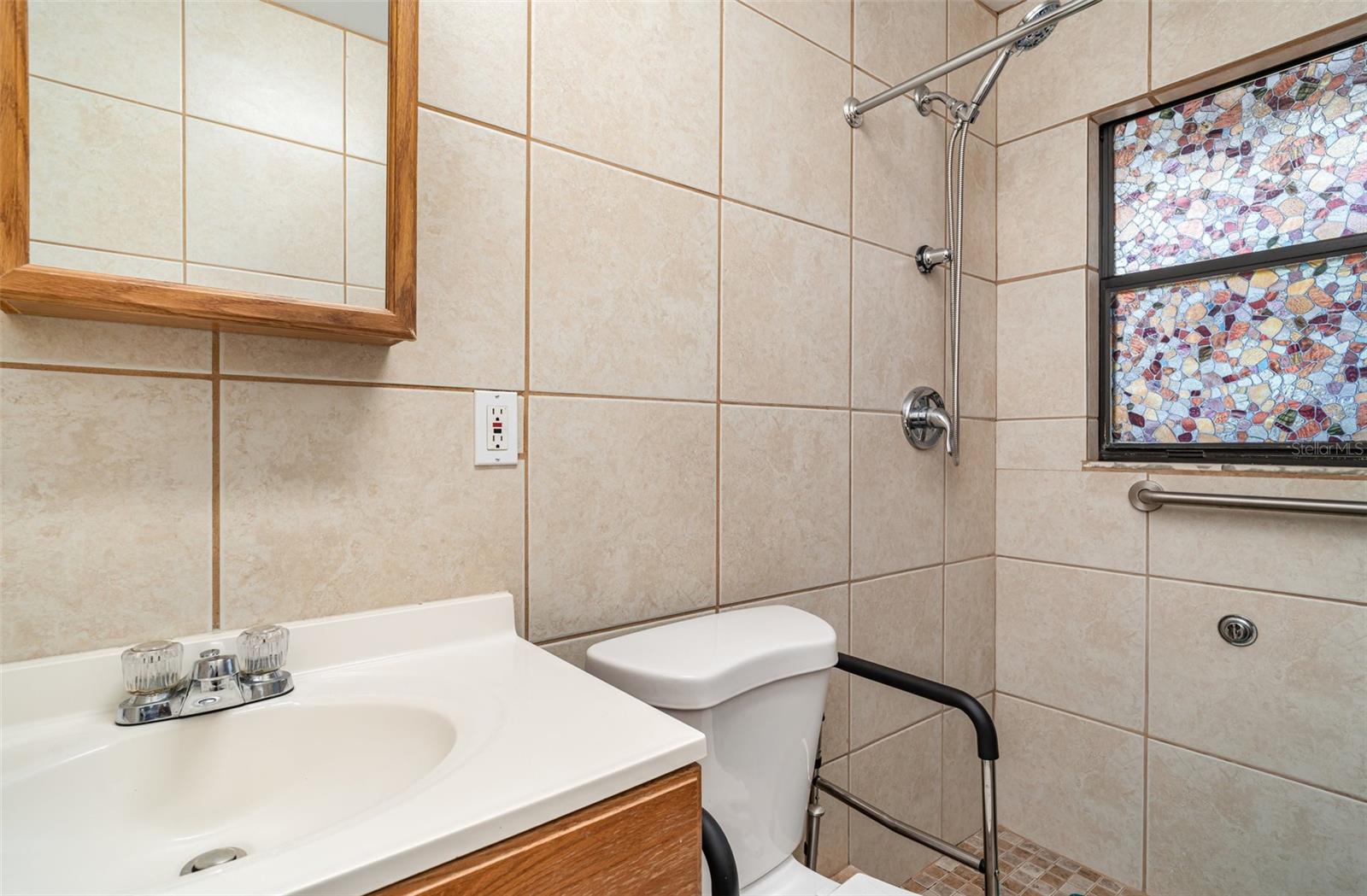 Image 12 of 19 For 1144 36th Street W