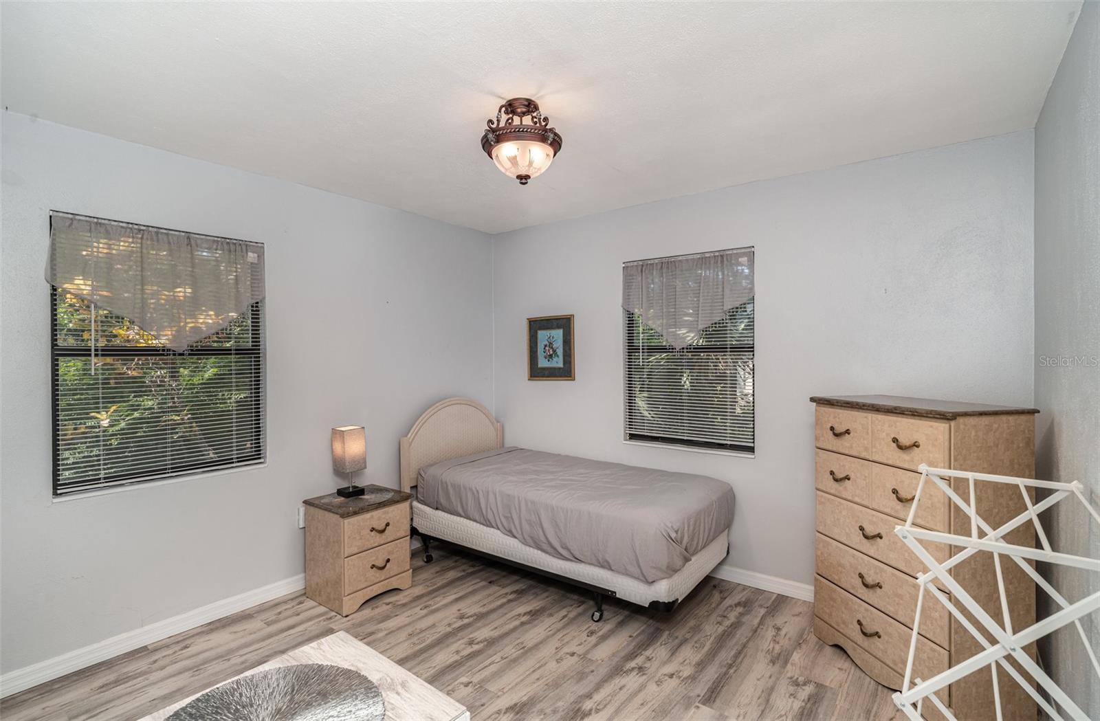 Image 8 of 19 For 1144 36th Street W