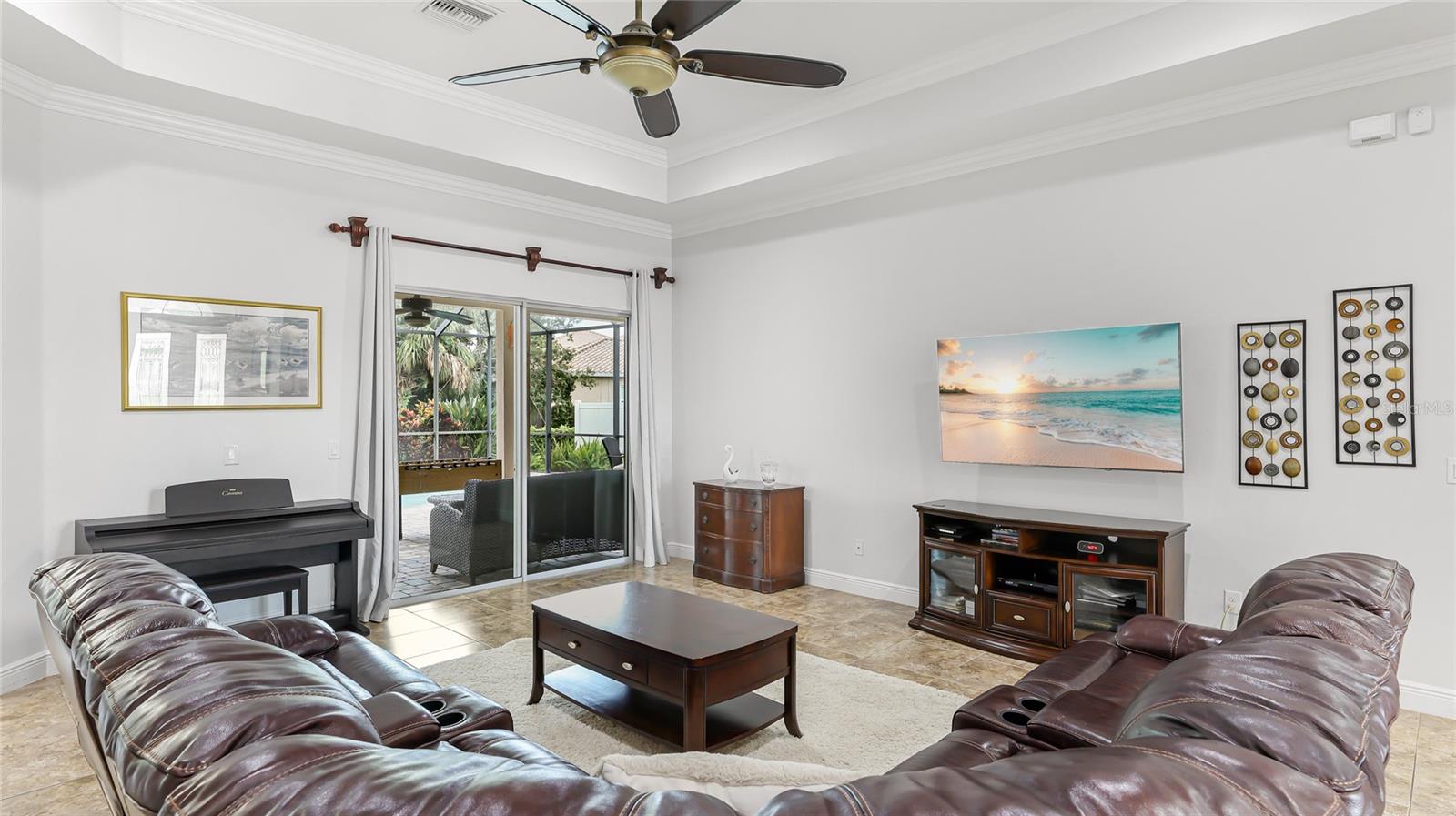 Image 10 of 49 For 5621 Rock Dove Drive
