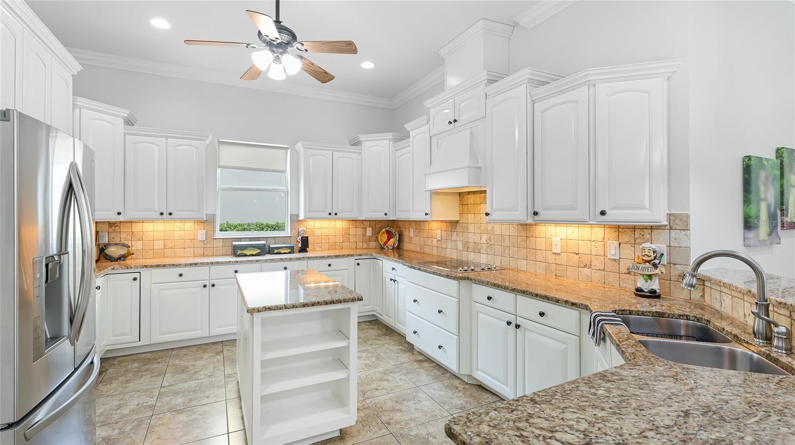 Image 15 of 49 For 5621 Rock Dove Drive