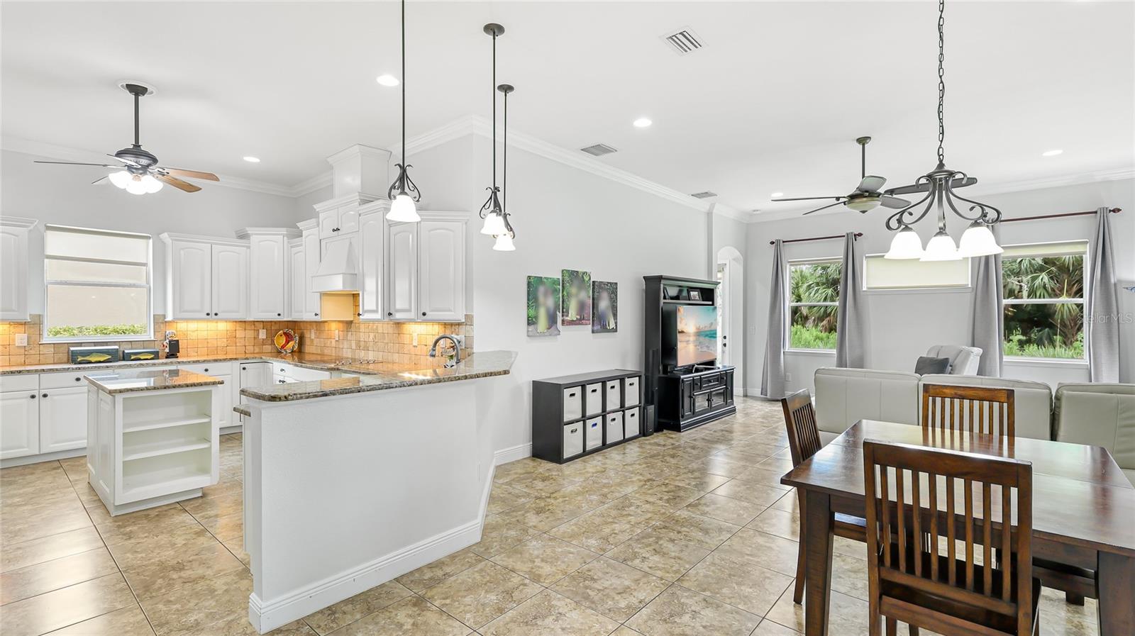 Image 6 of 49 For 5621 Rock Dove Drive