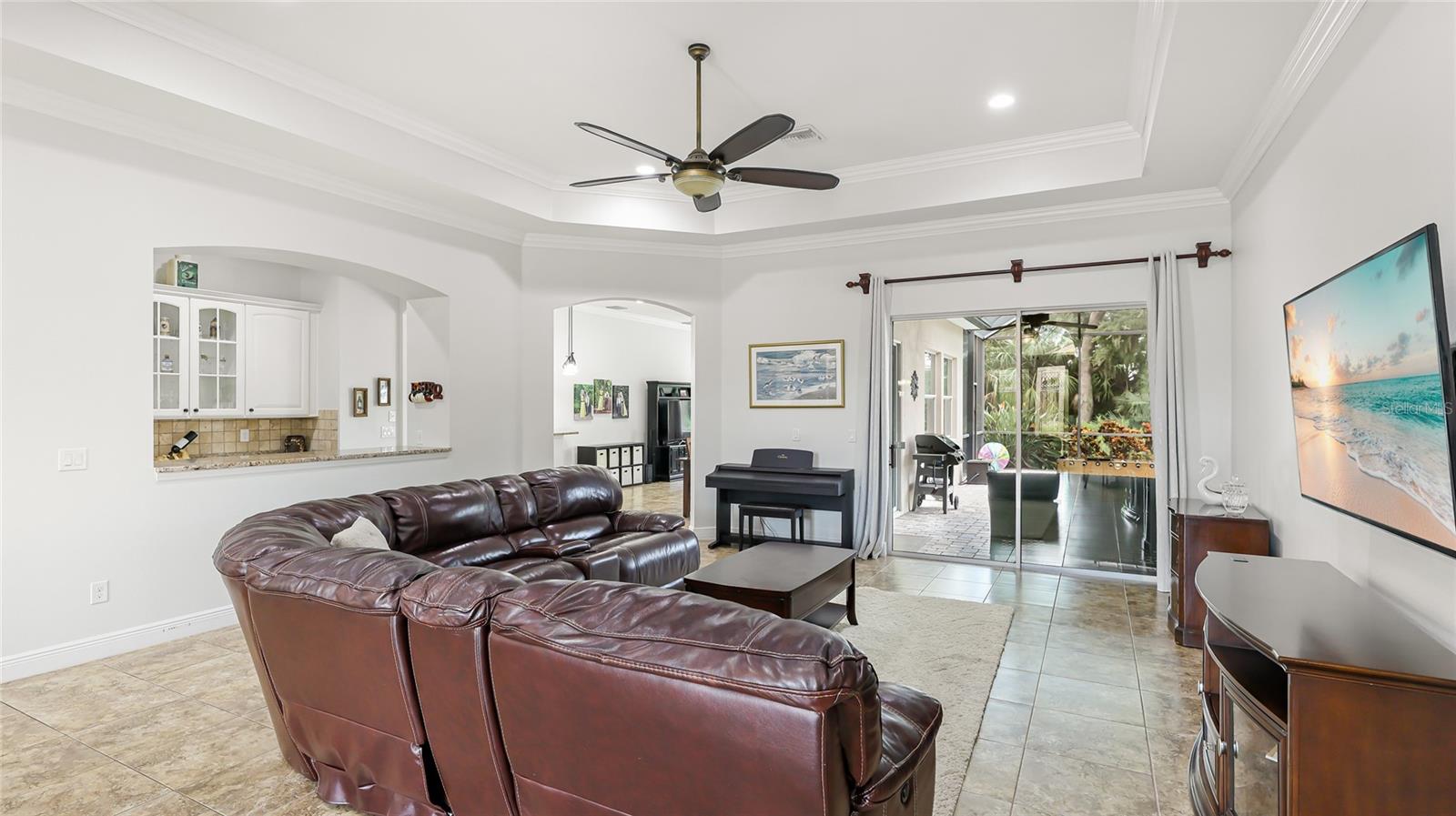 Image 9 of 49 For 5621 Rock Dove Drive