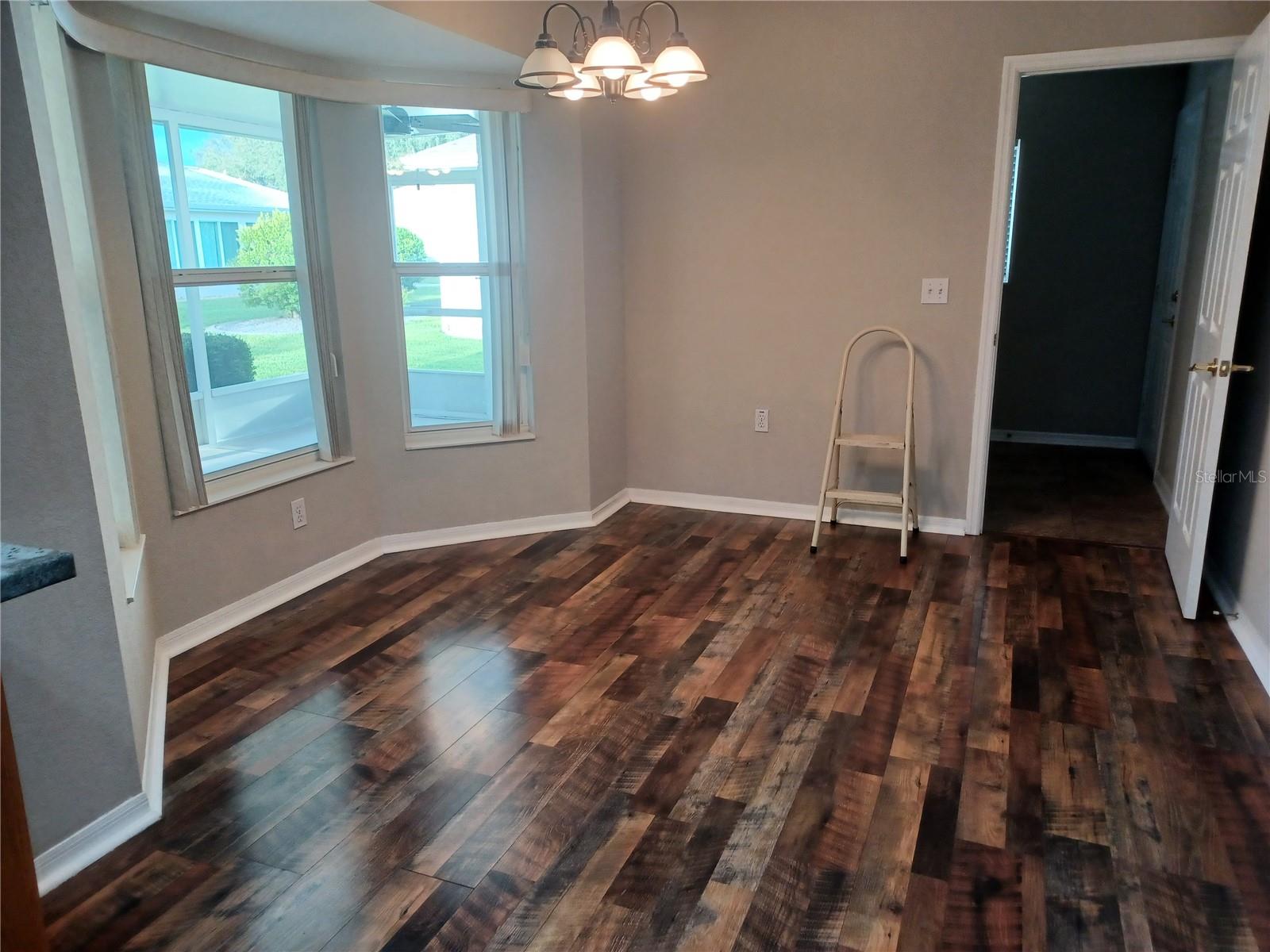 Image 14 of 28 For 11536 140th Loop