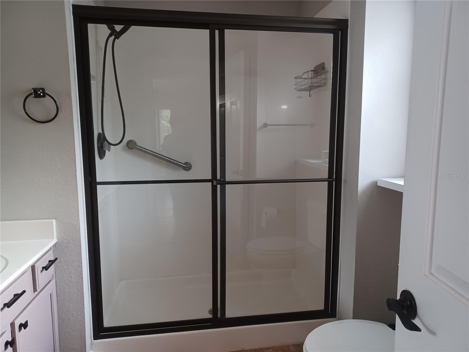 Image 18 of 28 For 11536 140th Loop